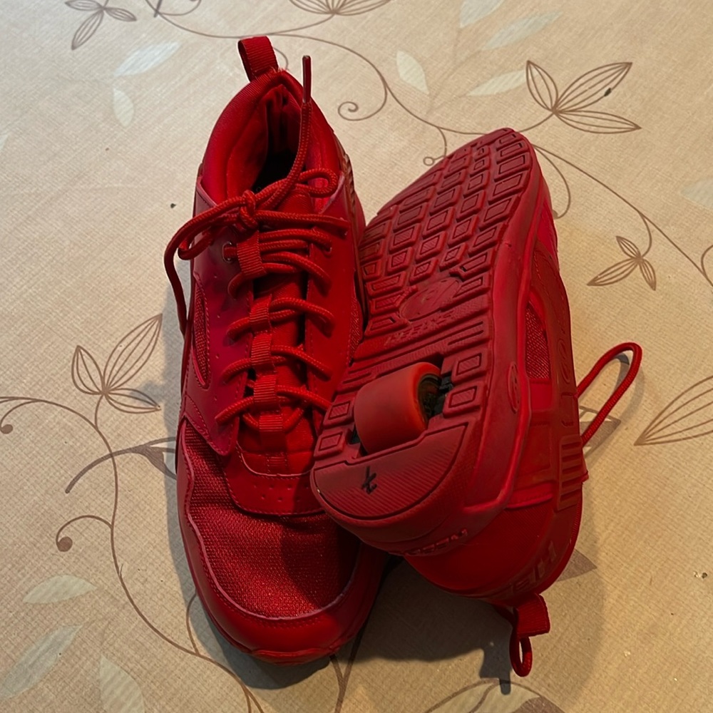 Heelys Red Force Sneakers